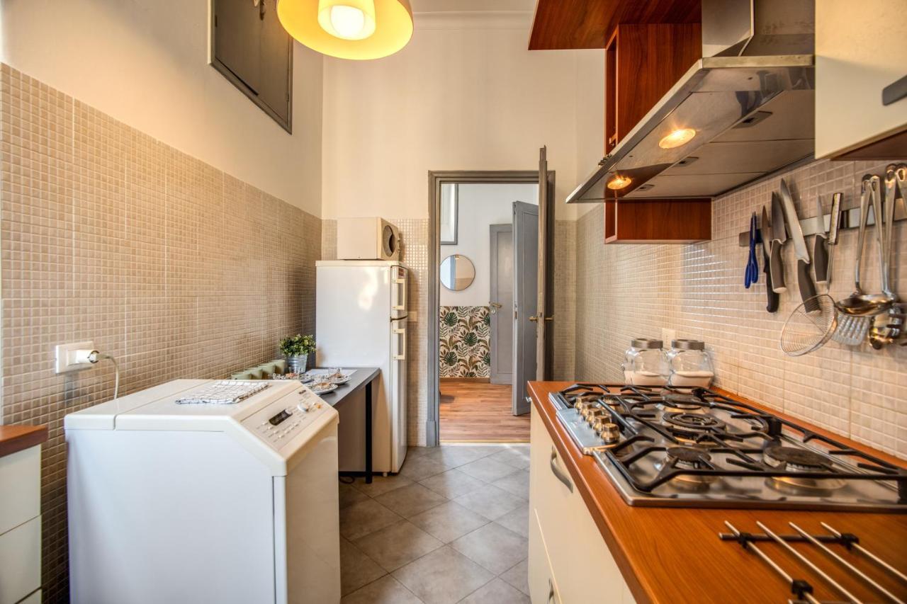 Apartmán Residenza Regina Řím Exteriér fotografie