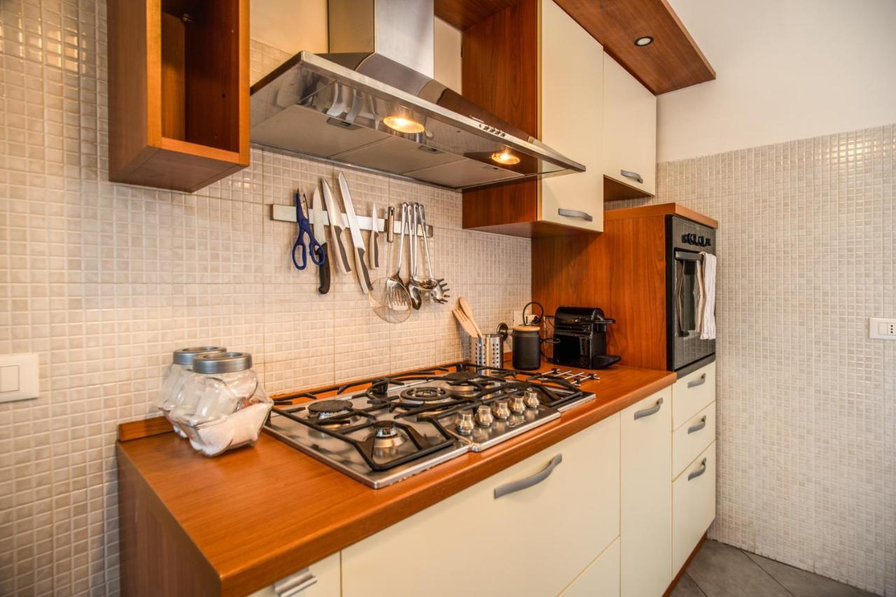 Apartmán Residenza Regina Řím Exteriér fotografie